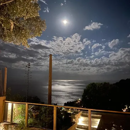 Casa La Gavina Blanca 펜션